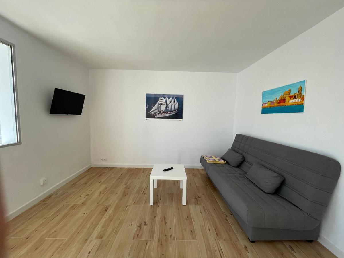 Habitacion En Apartamento Centro El Puerto Santa Maria El Puerto de Santa María Kültér fotó