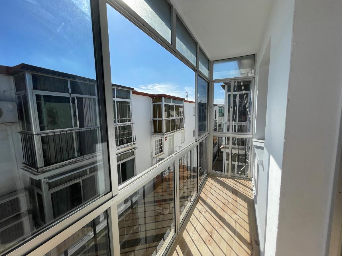 Habitacion En Apartamento Centro El Puerto Santa Maria El Puerto de Santa María Kültér fotó