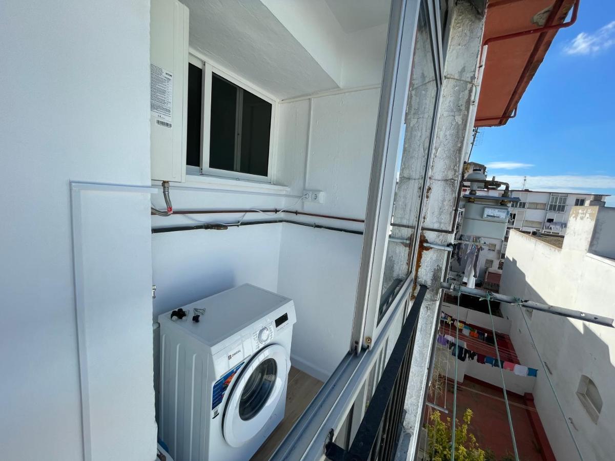 Habitacion En Apartamento Centro El Puerto Santa Maria El Puerto de Santa María Kültér fotó
